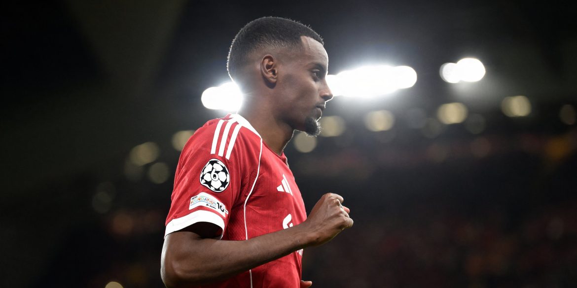 He cost £0: Arsenal's "legend in the making" could emulate Isak & Salah