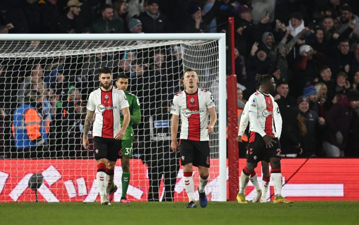 Journalist claims Southampton left in a mess with Selles