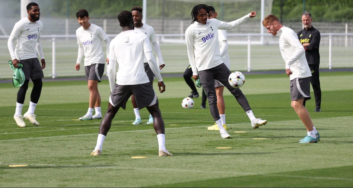 Spurs: Conte must unleash Spence