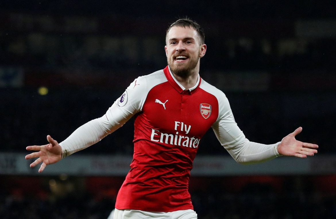 West Ham eye stunning move for former Arsenal star Aaron Ramsey